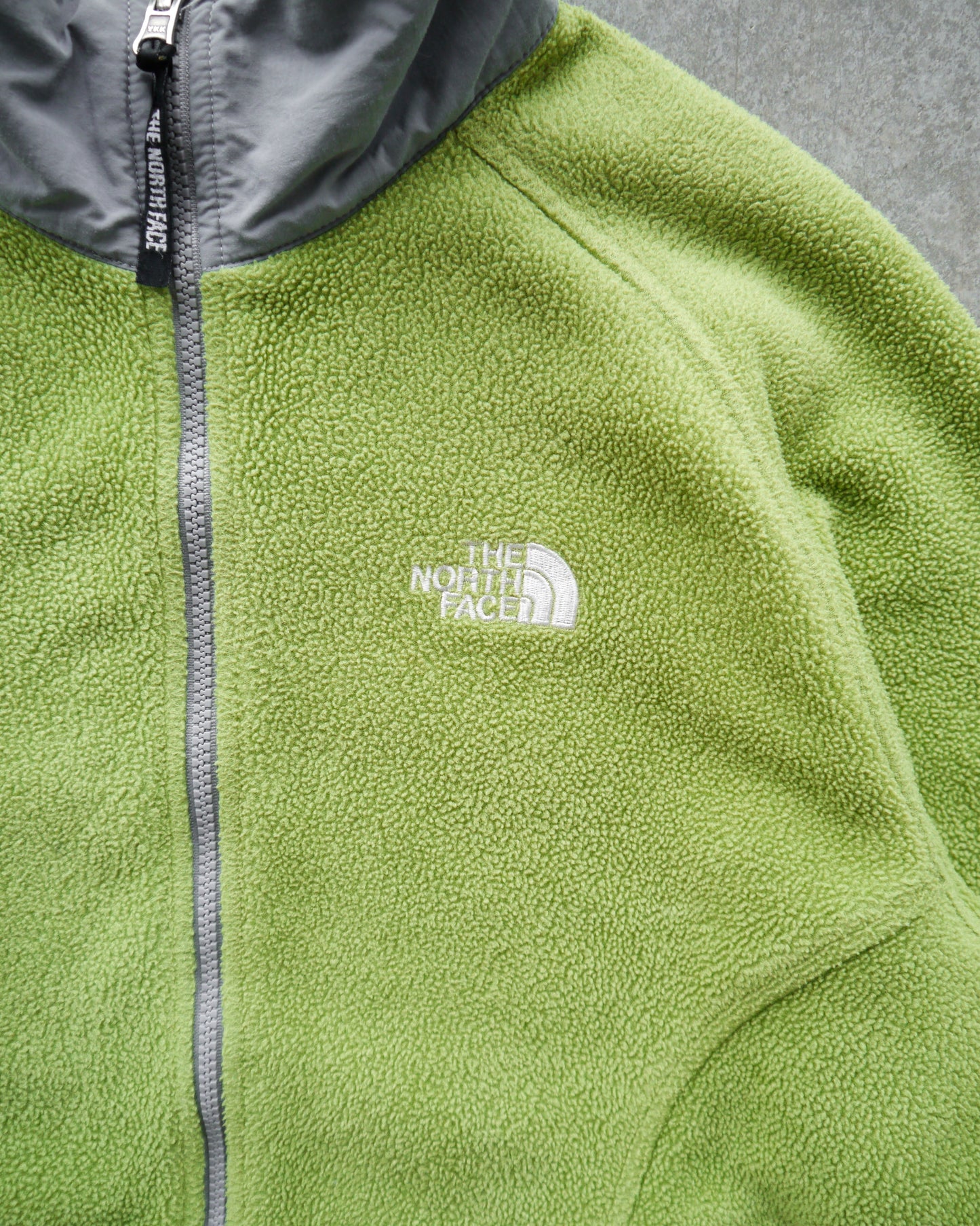 2000s The North Face “Grinch” Full Zip Fleece Jacket (M)