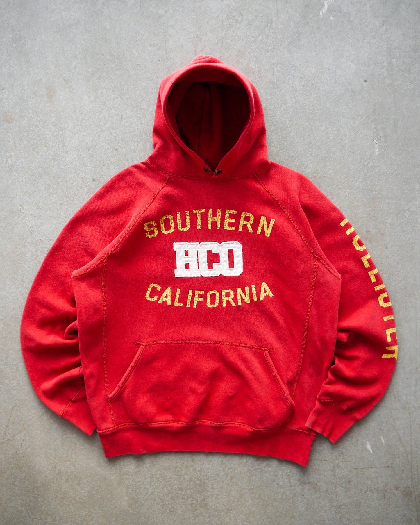 90s Hollister “Southern California” Boxy Raglan Cut Hoodie (L)