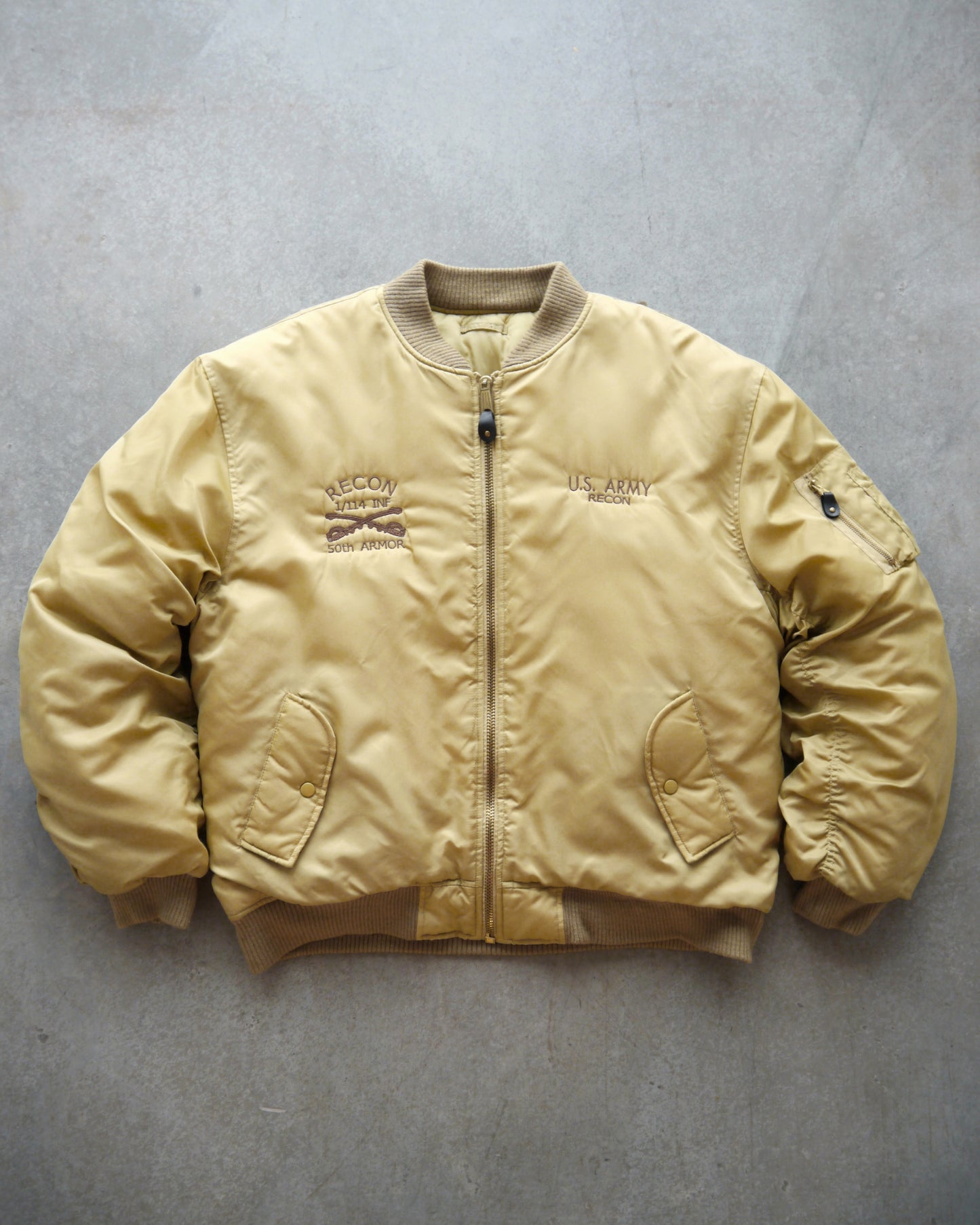 90s Boxy Army Recon Nylon Bomber Jacket (XL)