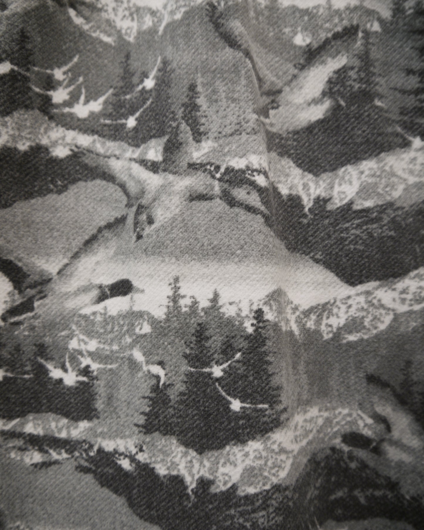 2000s Eddie Bauer “Tiaga Camo” Easy Pants (34-36)