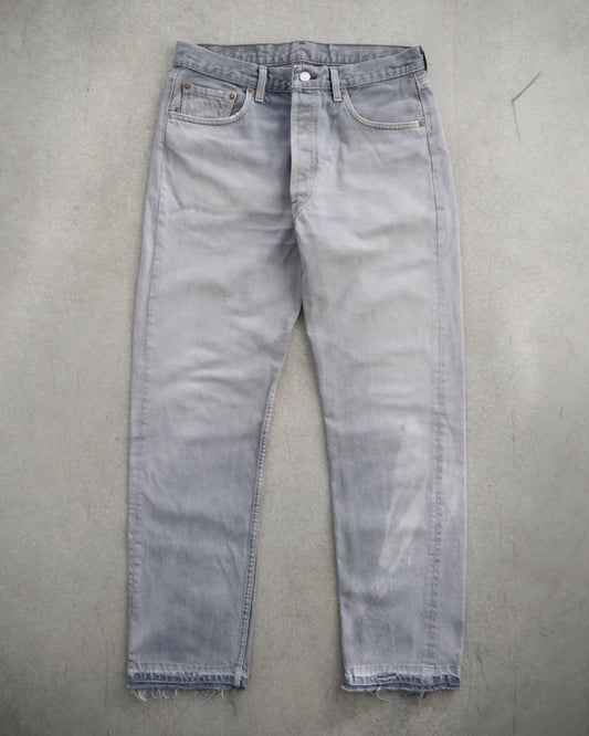 90s Levi’s 501 Sun Faded Lavender Gray Released Hem Jeans (32x32)